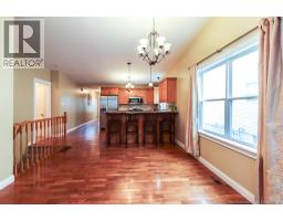 78 Tudor Lane, photo 21