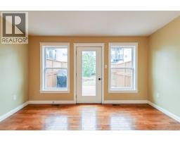 78 Tudor Lane, photo 23