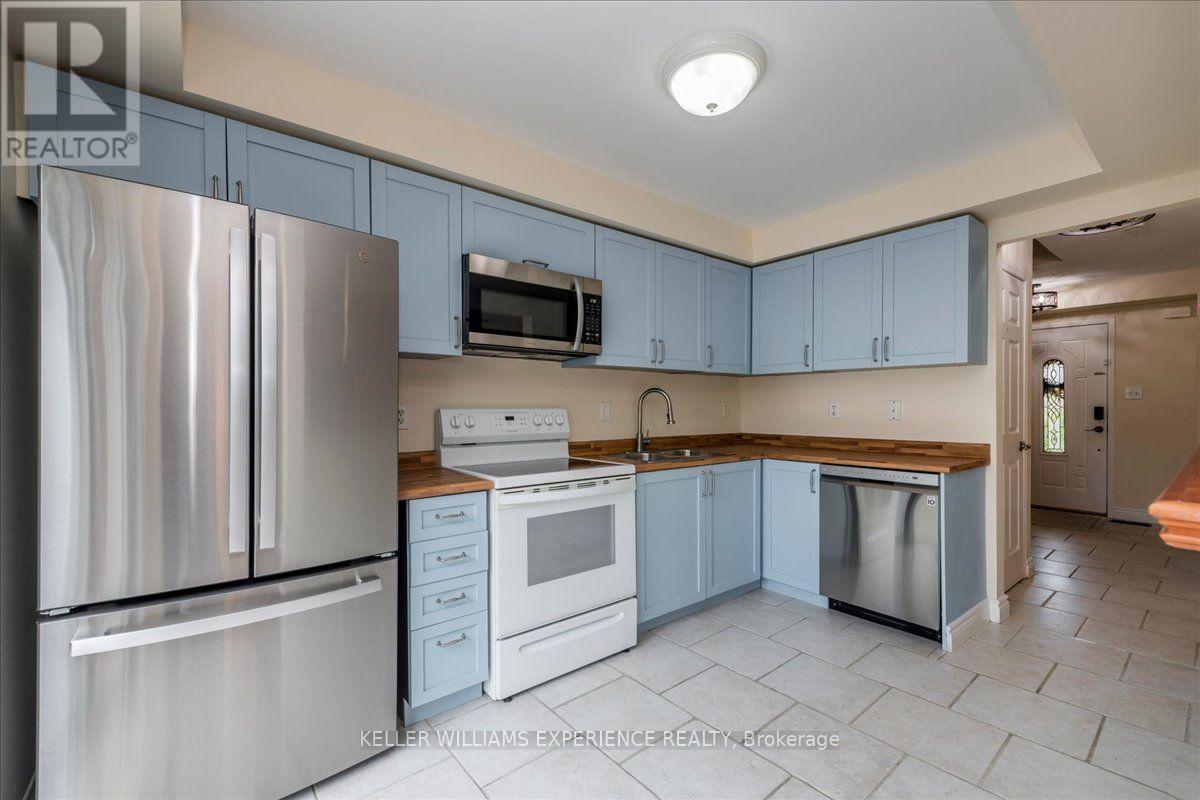 10 SUNSET PLACE - Image 9