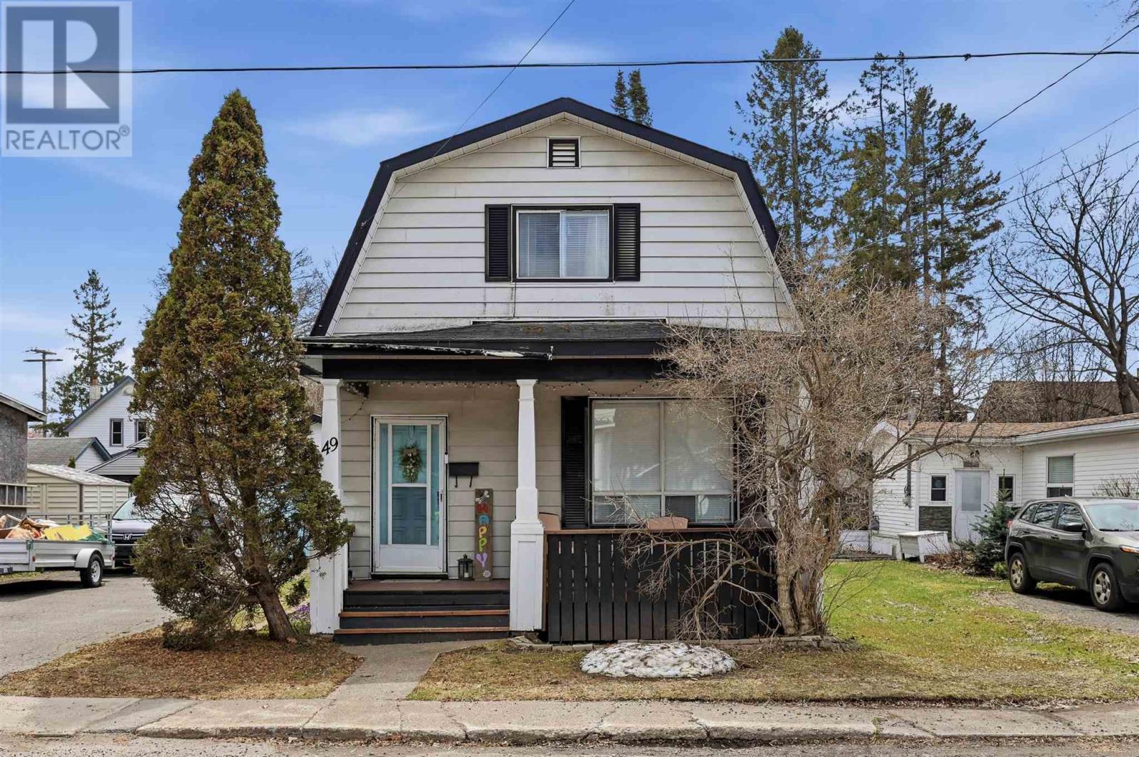 49 Hawthorne AVE - 30
