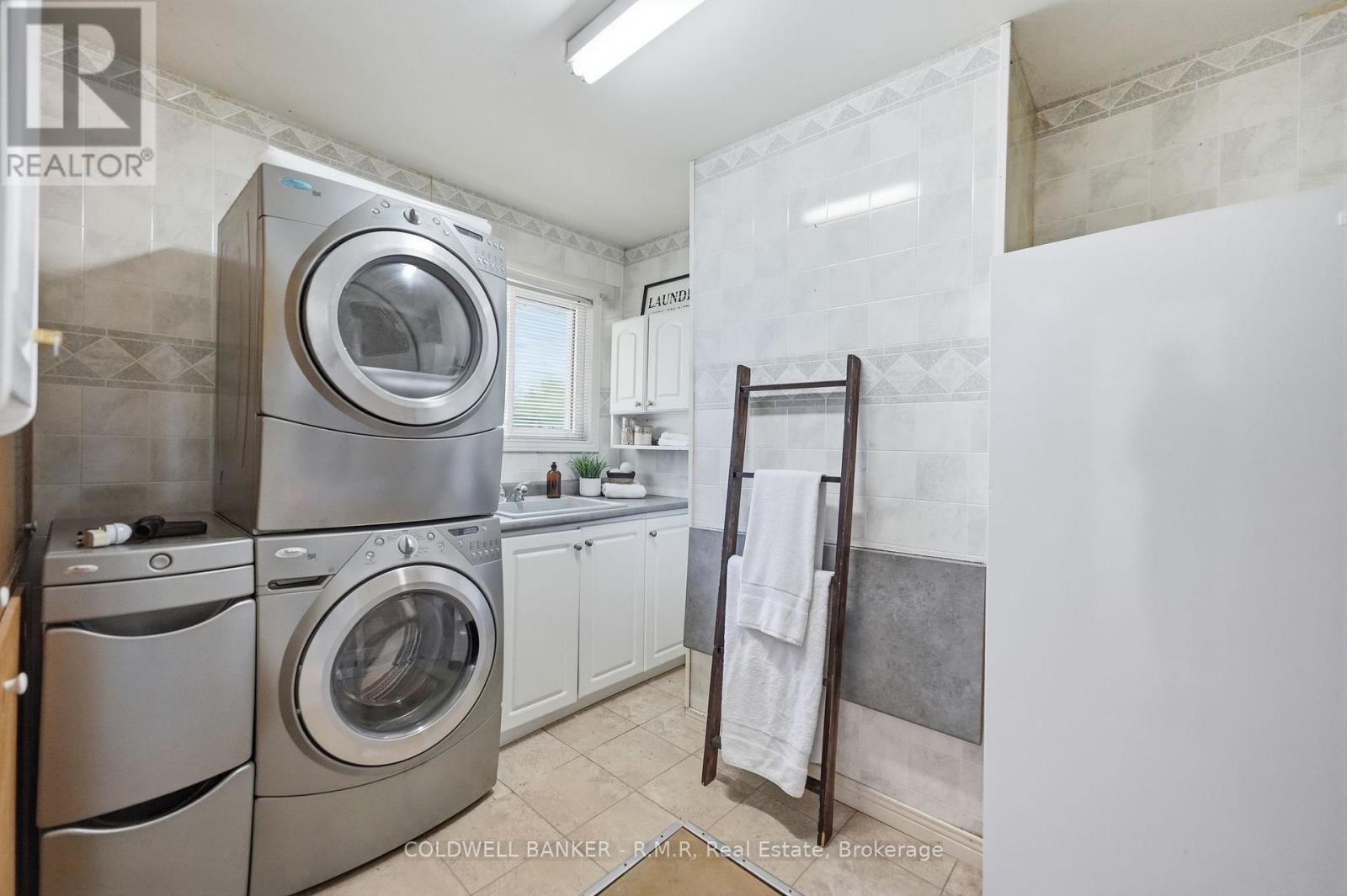 33 PORTAGE ROAD - Image 26