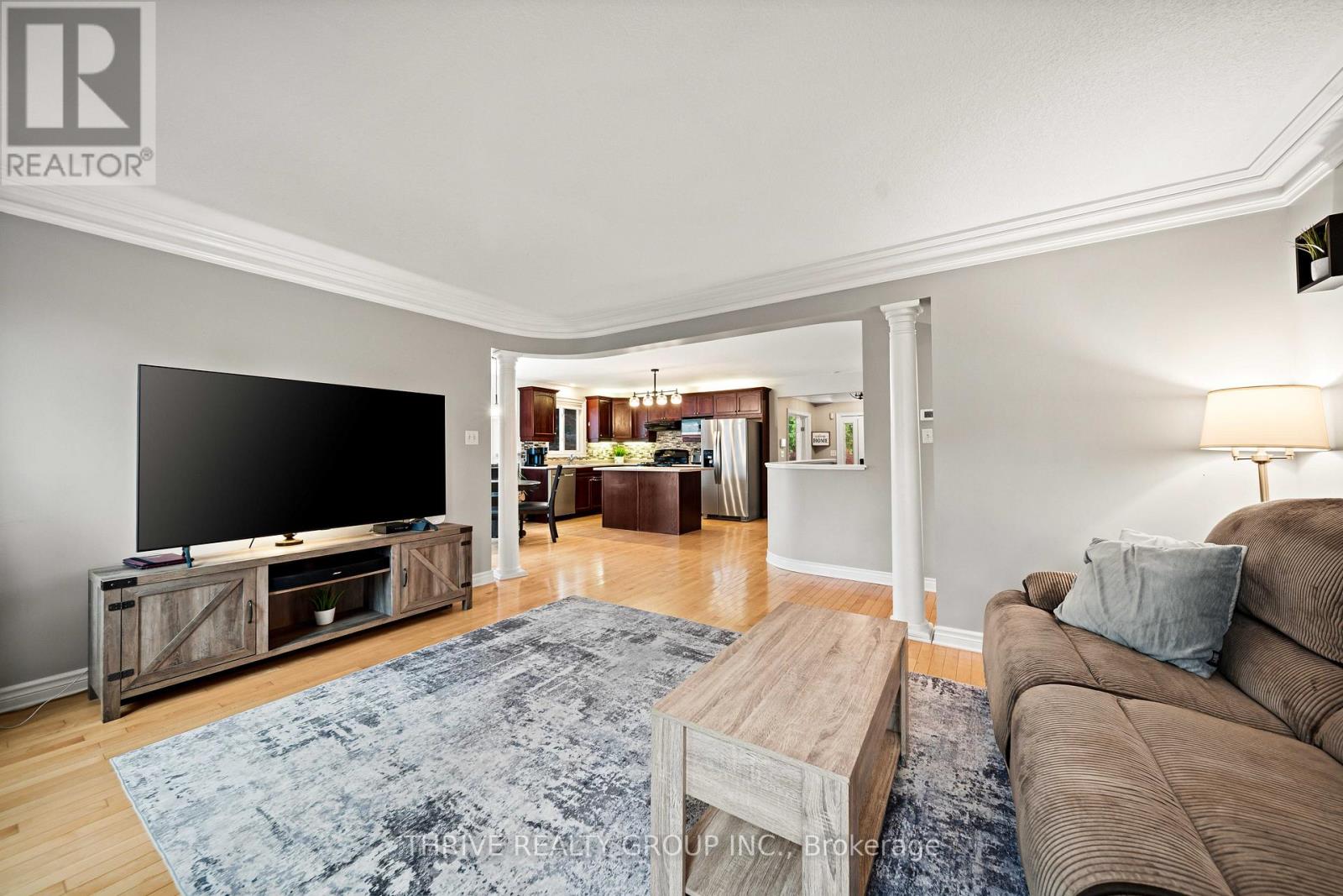 102 LOGGERS GROVE - Image 10