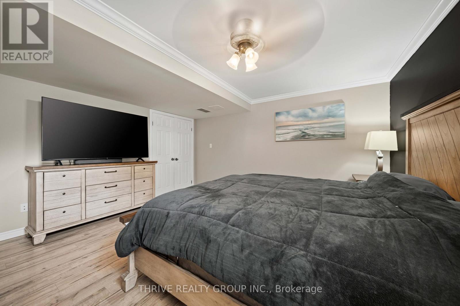 102 LOGGERS GROVE - Image 22