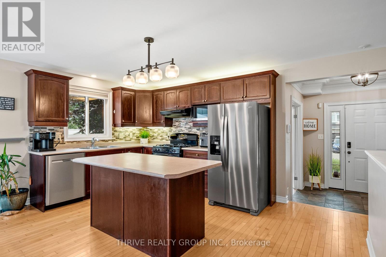 102 LOGGERS GROVE - Image 4