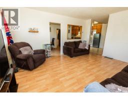 315 Atlantic Avenue, Kerrobert, SK S0L1R0 Photo 17