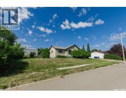 315 Atlantic Avenue, Kerrobert, SK S0L1R0 Photo 44