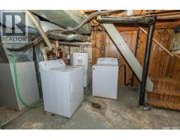 315 Atlantic Avenue, Kerrobert, SK S0L1R0 Photo 37