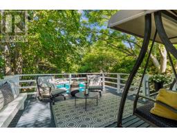 7 Kingswood Drive thumbnail 15