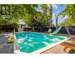 7 Kingswood Drive thumbnail 18