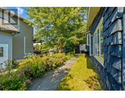 7 Kingswood Drive thumbnail 9
