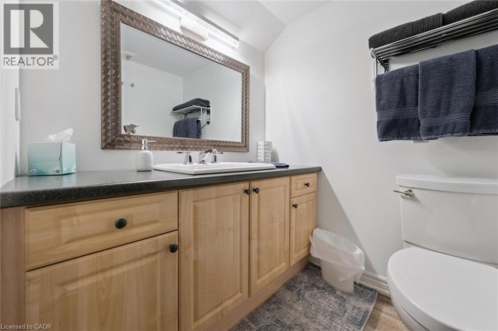 #5 263 PLAINS Road W - Image 38