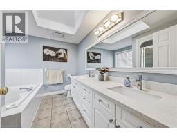 140 Country Club Drive, Cambridge, ON N1T2B6 Photo 29