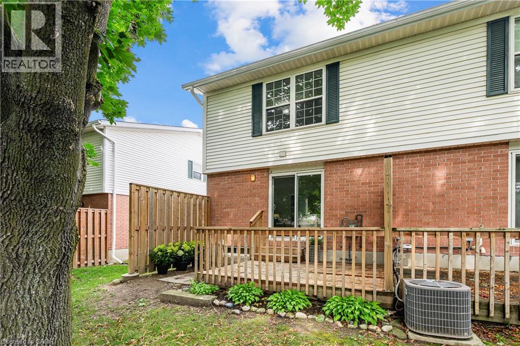 #7 465 WOOLWICH Street N - Image 27