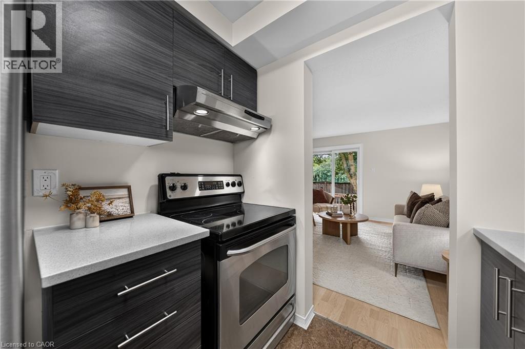 #7 465 WOOLWICH Street N - Image 9