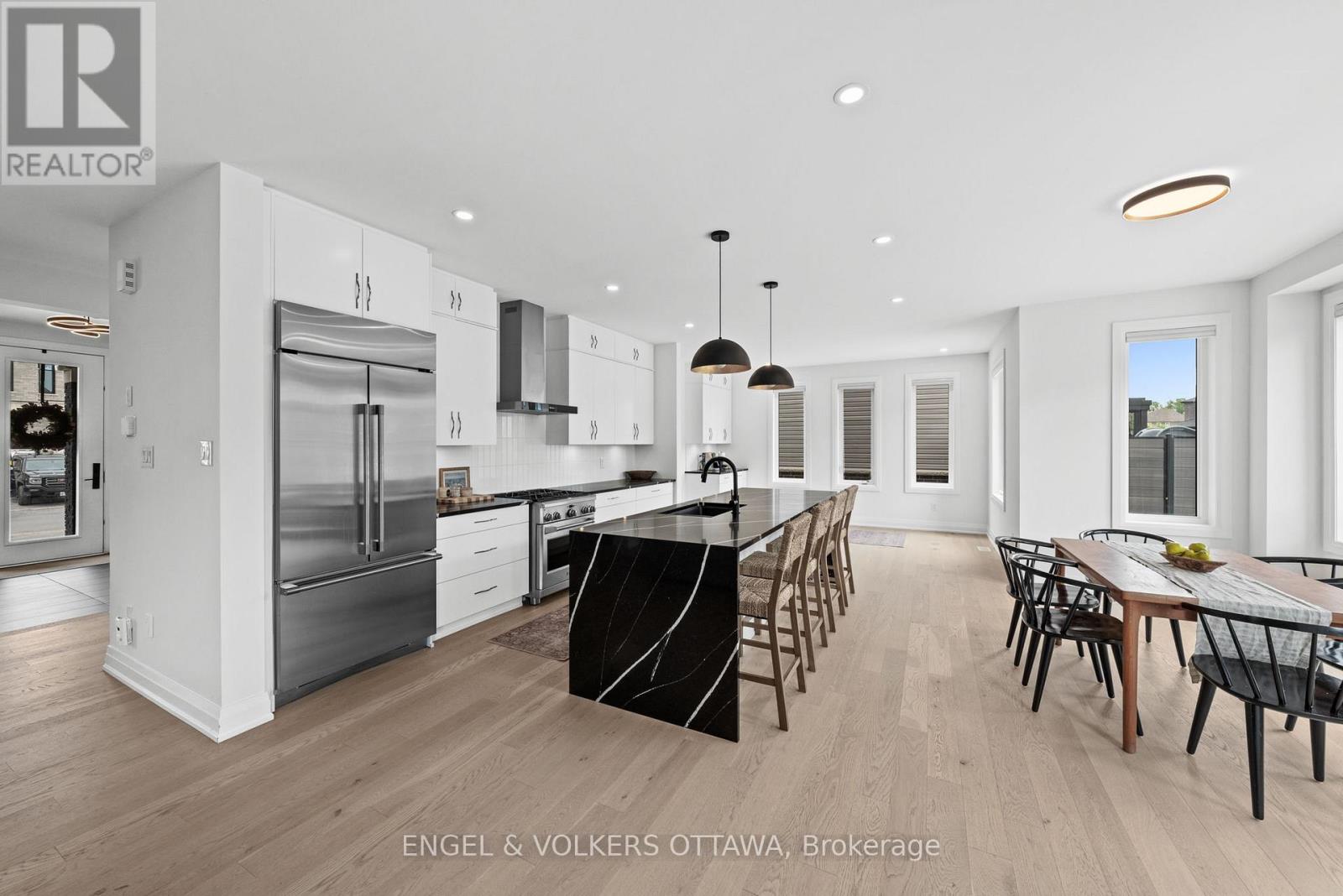 4 Bed, 4 Bath House for Sale in Ottawa – 581 BRIDGEPORT AVENUE, Ottawa – MLS# X13686696 - Image 10