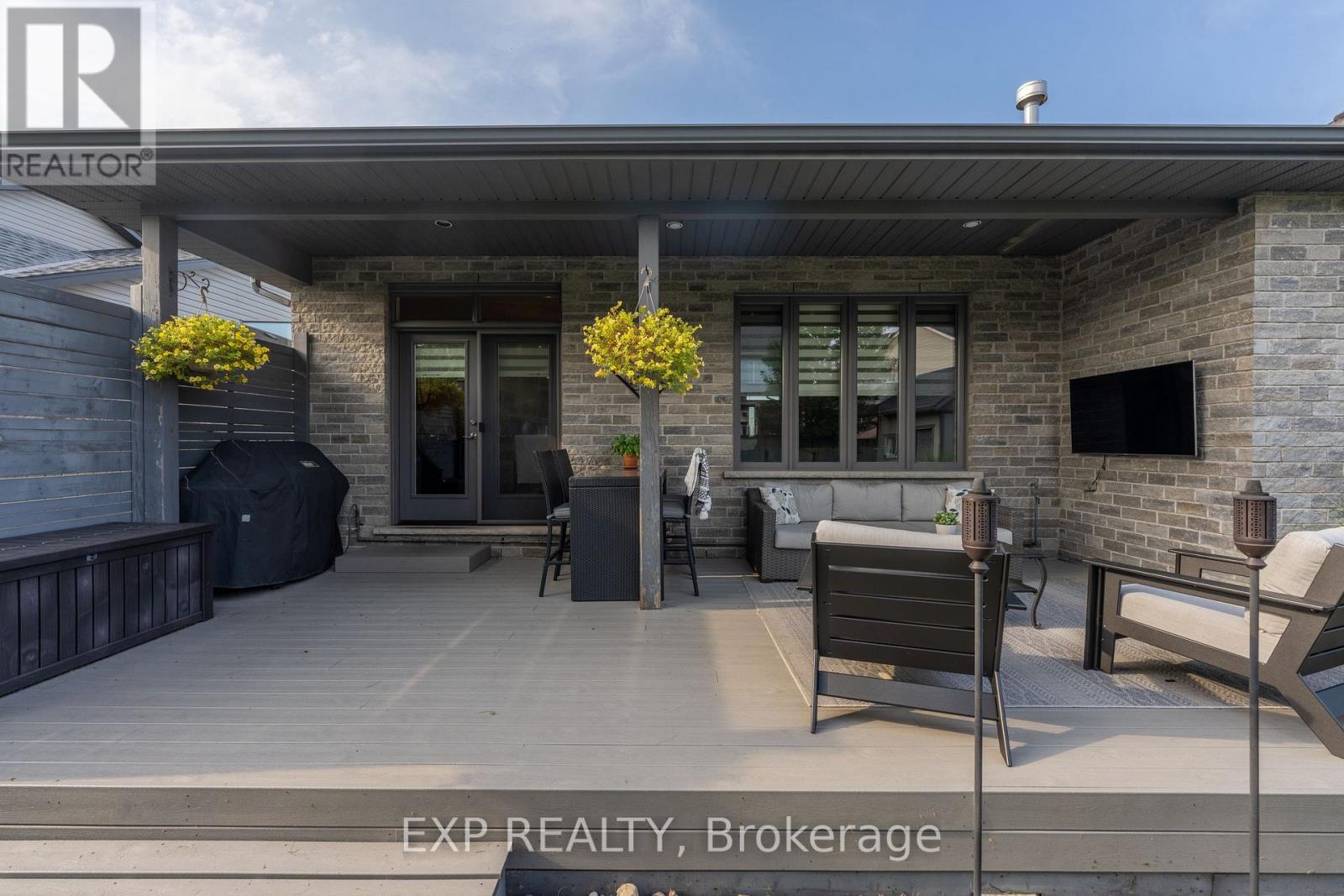 8736 ANGIE DRIVE - Image 41