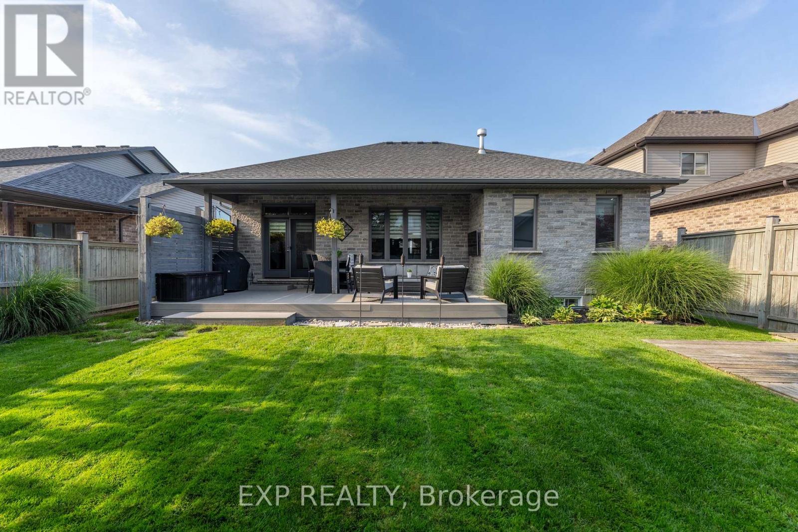 8736 ANGIE DRIVE - Image 43