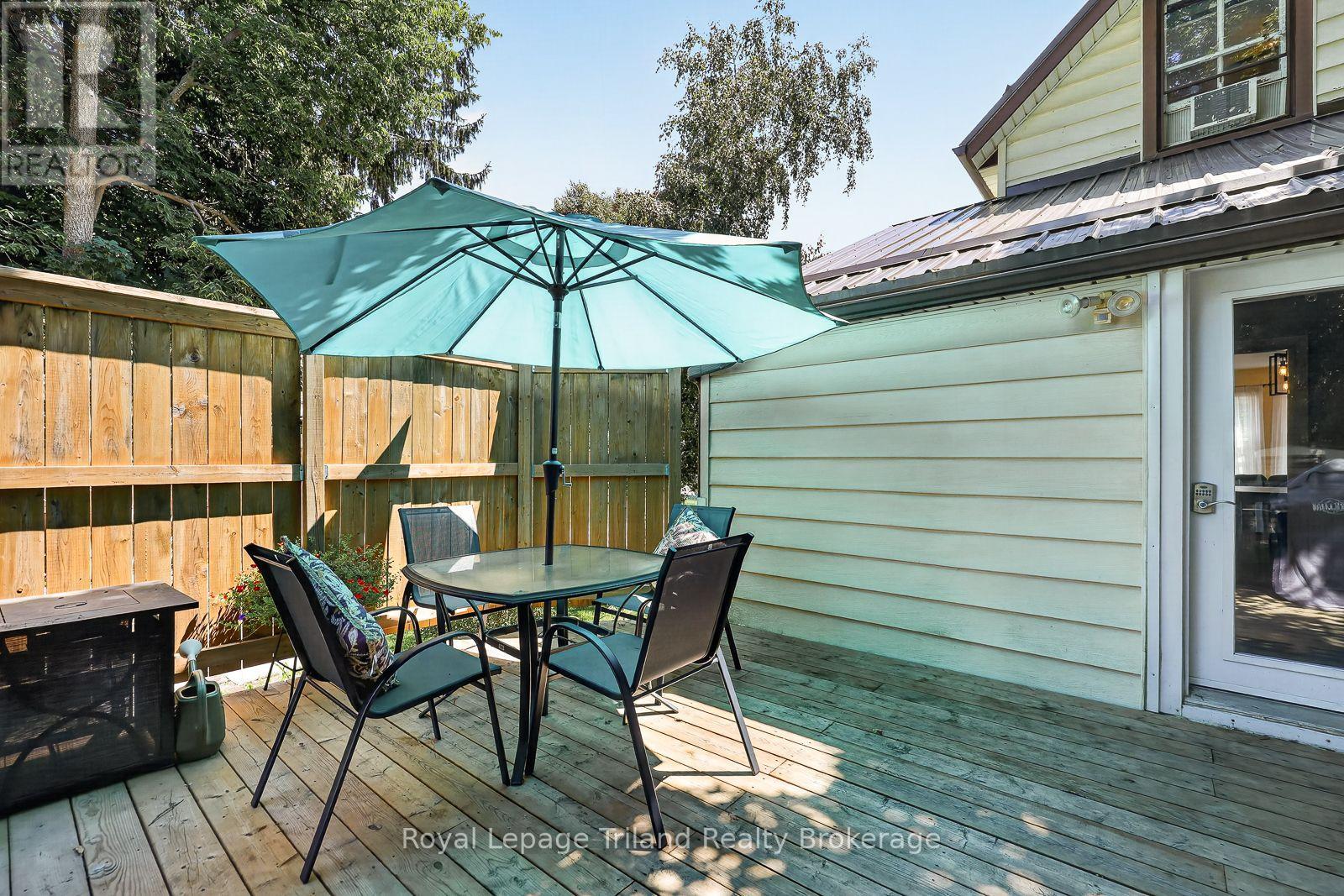 257 HUNTER STREET - Image 25