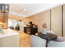 700 - 38 Avenue Road, Toronto, ON M5R2G2 Photo 17
