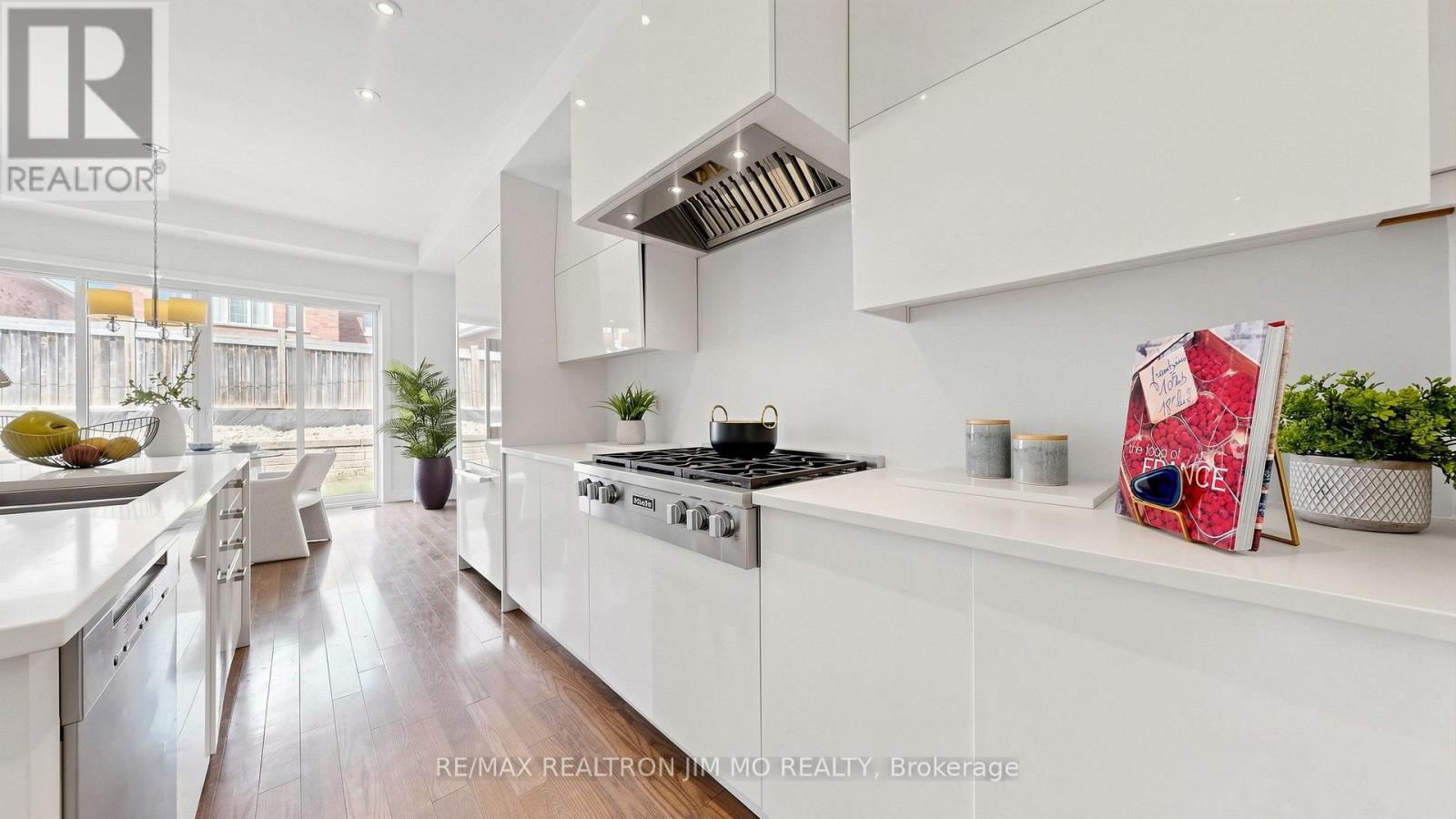 16 FARRELL ROAD - 16
