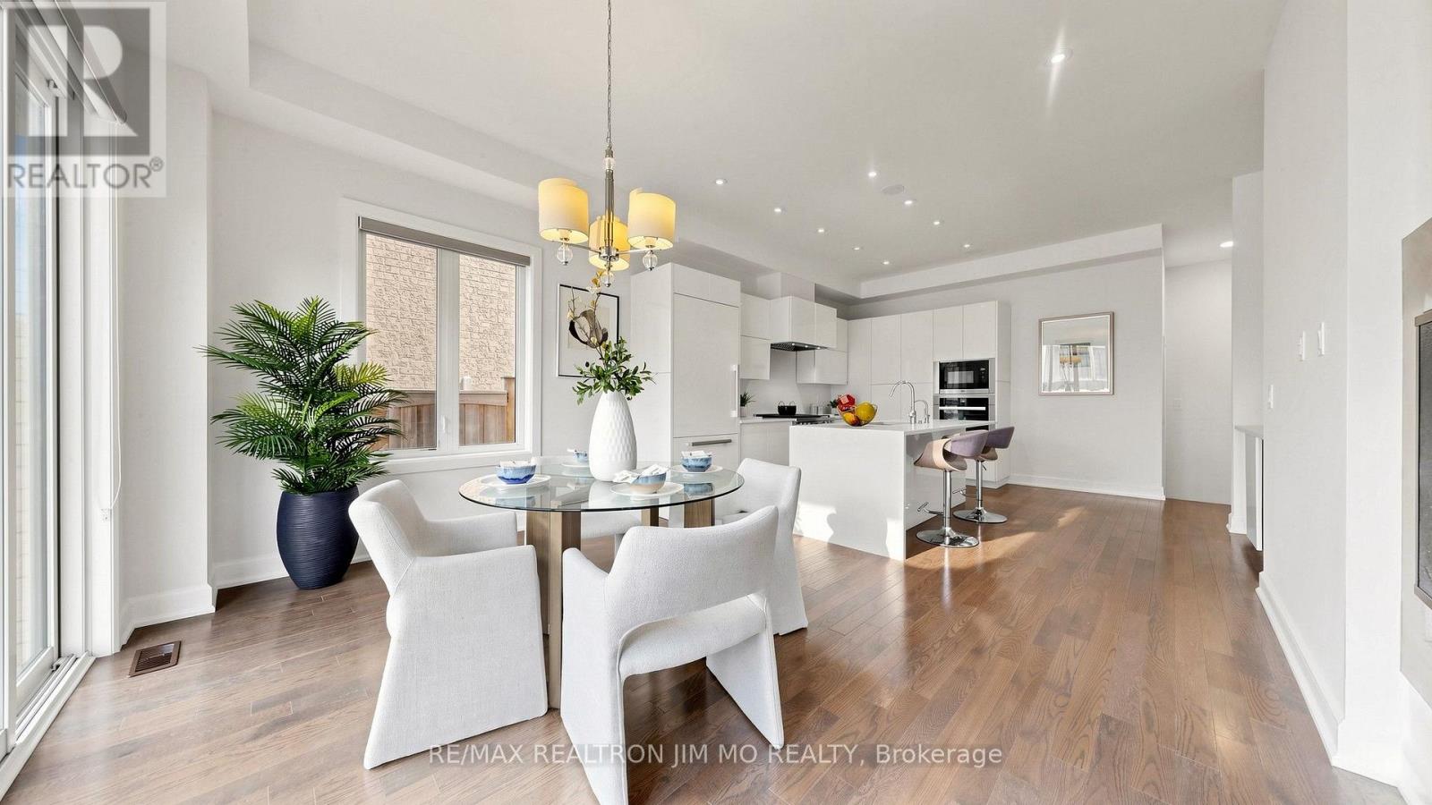 16 FARRELL ROAD - 20
