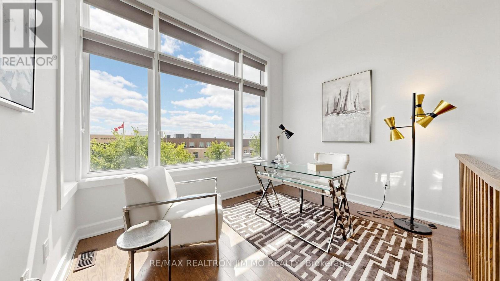 16 FARRELL ROAD - 25