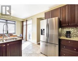 1845 Lamstone Street, Innisfil, ON L9S4Z8 Photo 8