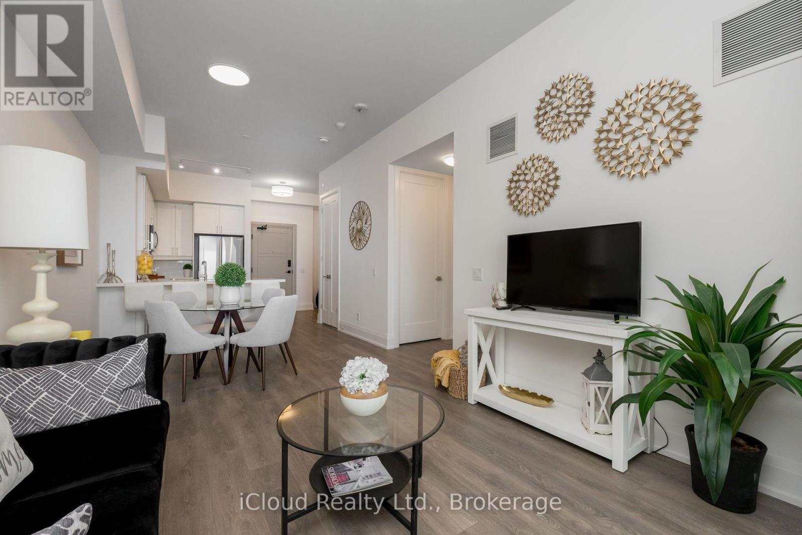 #422 1 HUME STREET - Image 24