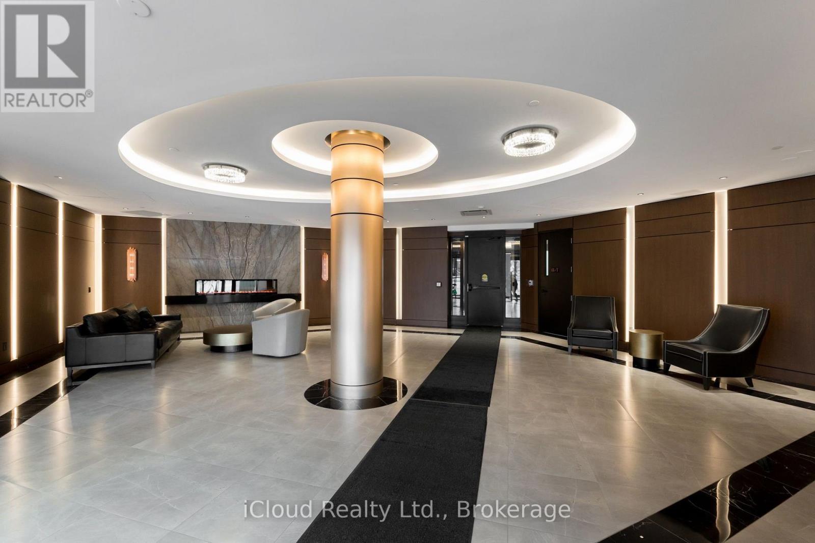 #422 1 HUME STREET - Image 5