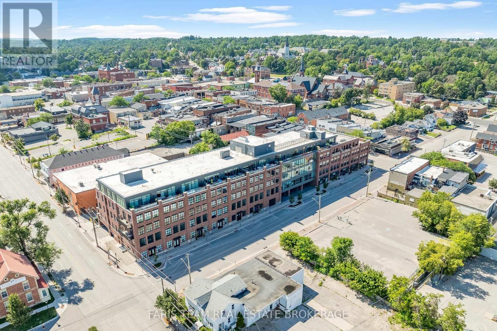 Property for sale at 101 - 21 MATCHEDASH STREET S