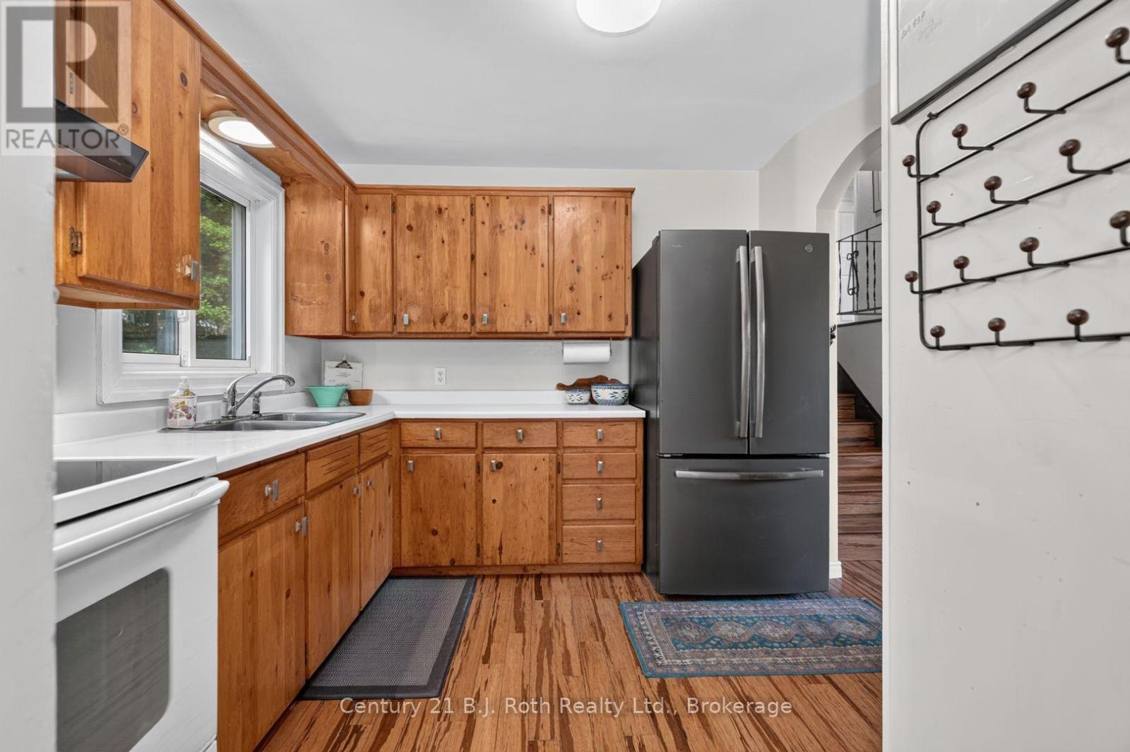 168 ALBERT STREET N - Image 12