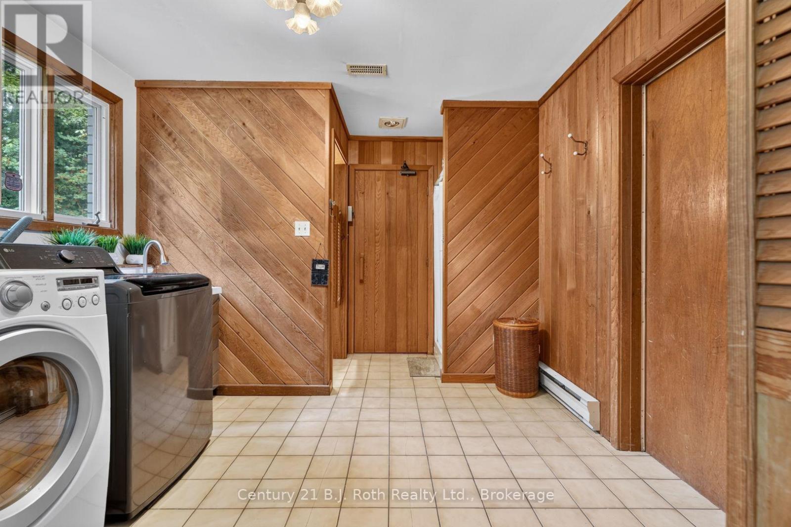 168 ALBERT STREET N - Image 28
