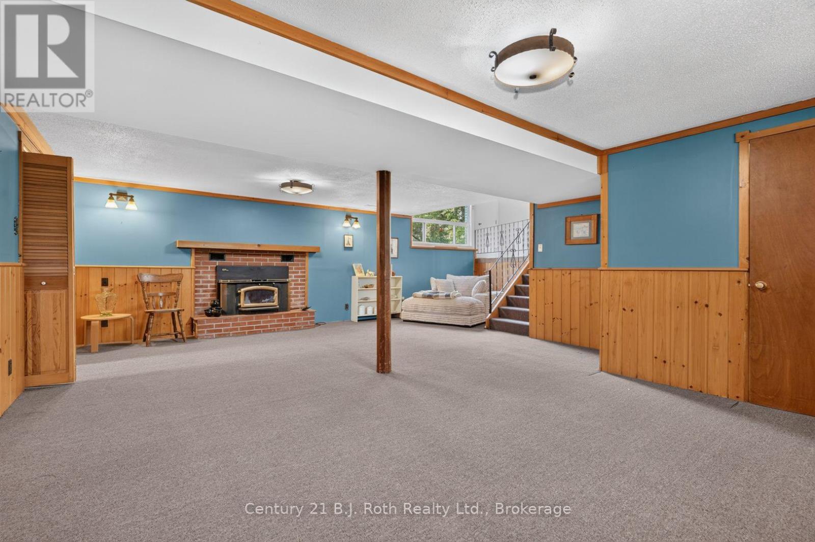 168 ALBERT STREET N - 31
