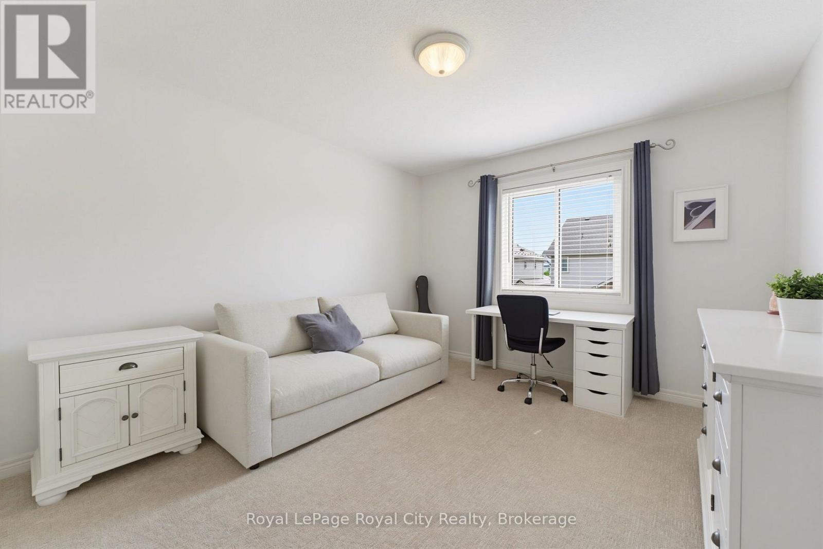 59 LYNCH CIRCLE - Image 21