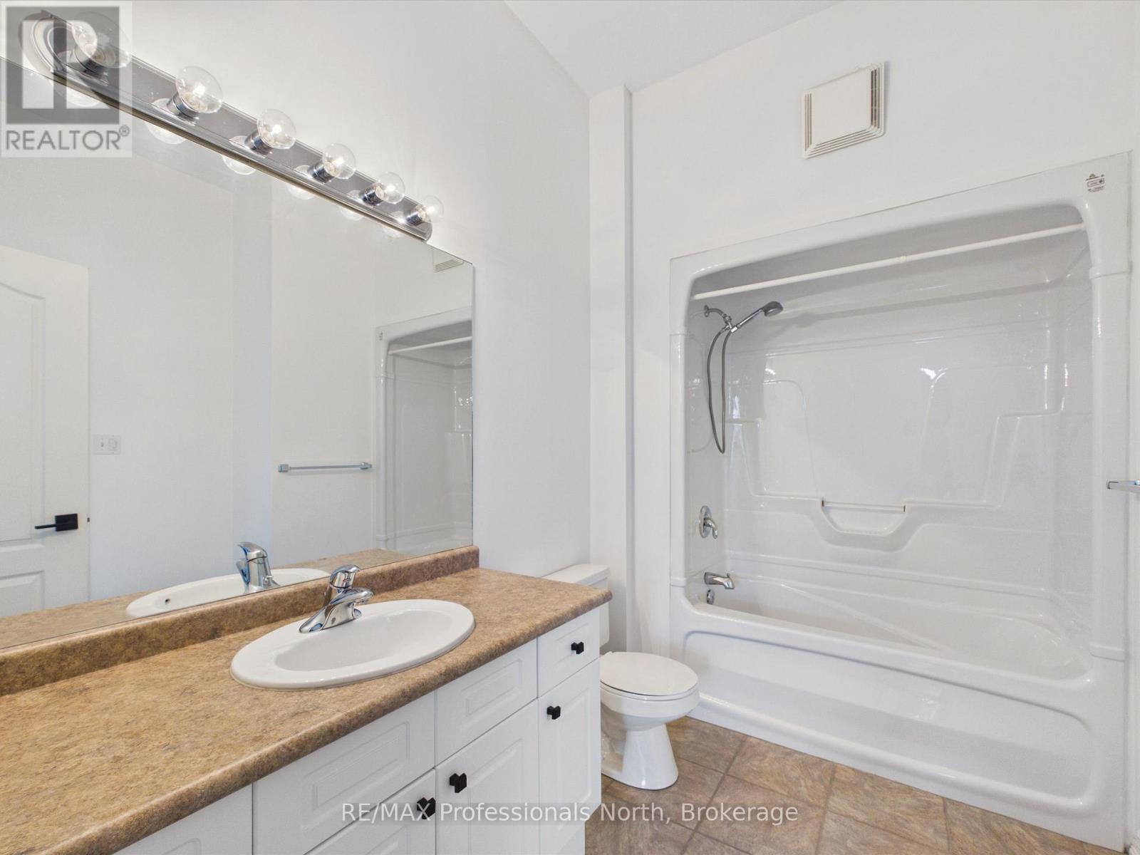 #501 24 ONTARIO STREET - Image 30