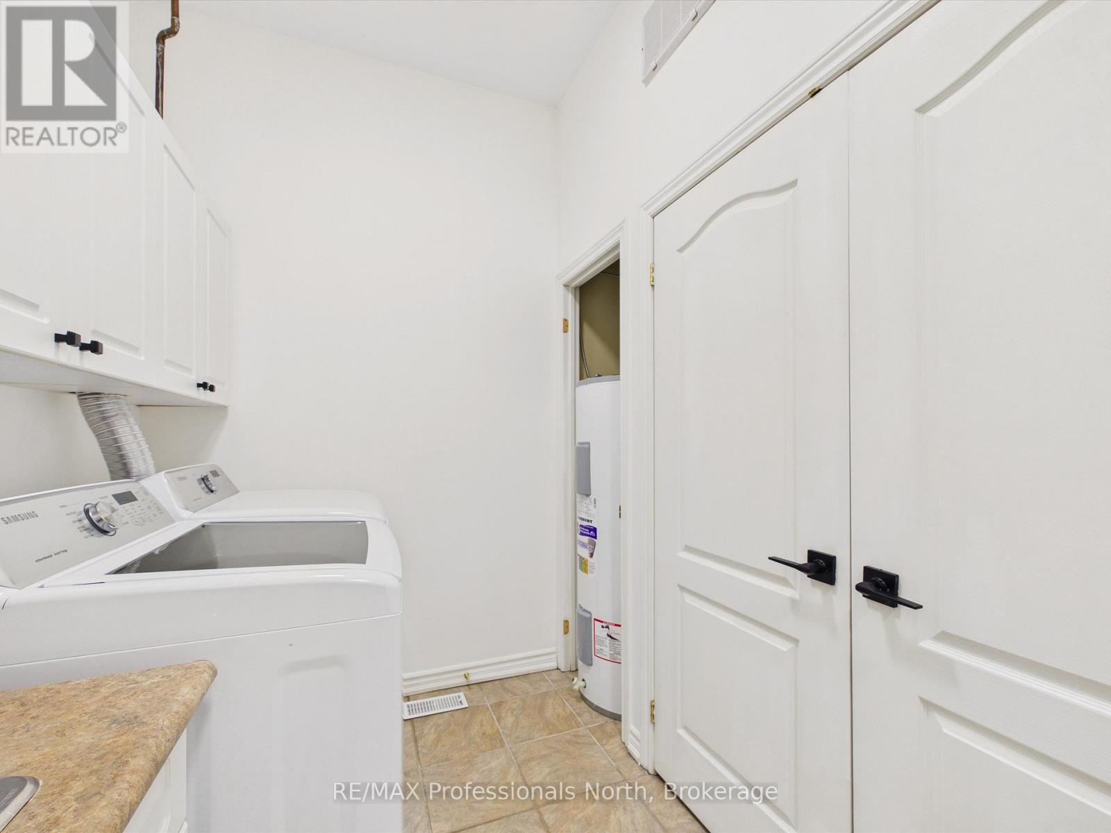 #501 24 ONTARIO STREET - Image 37