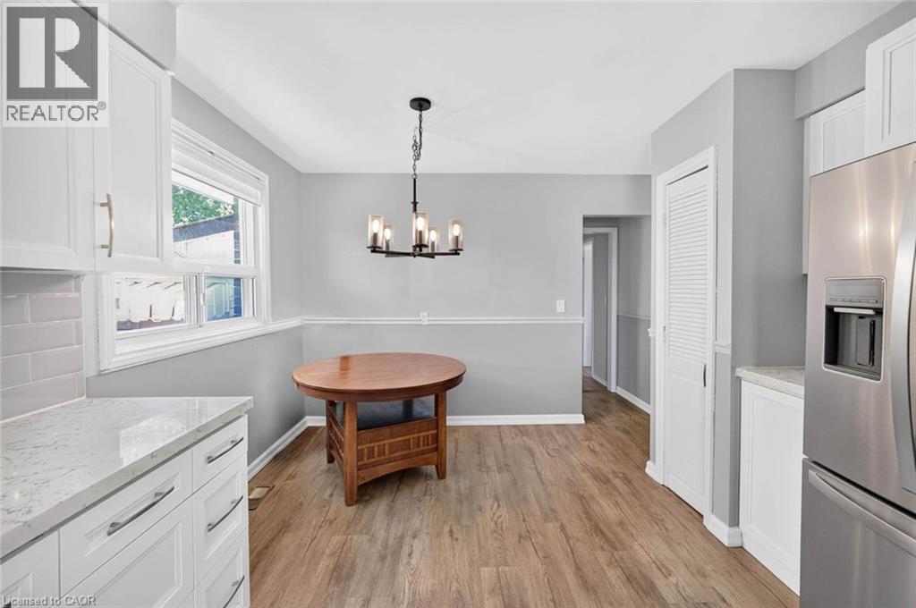 340 FAIRLAWN Street - Image 10