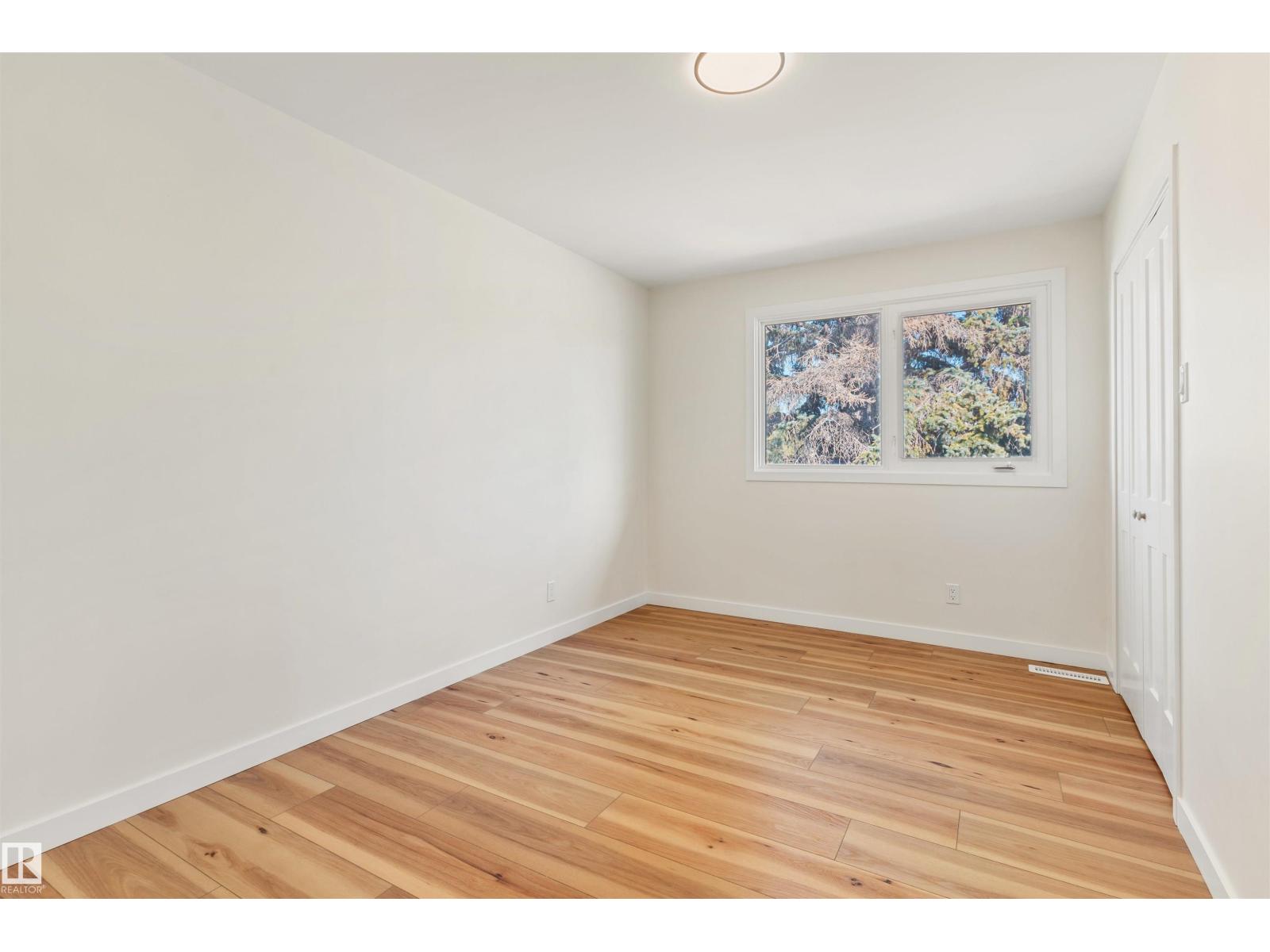 9328 168 ST NW - Image 37