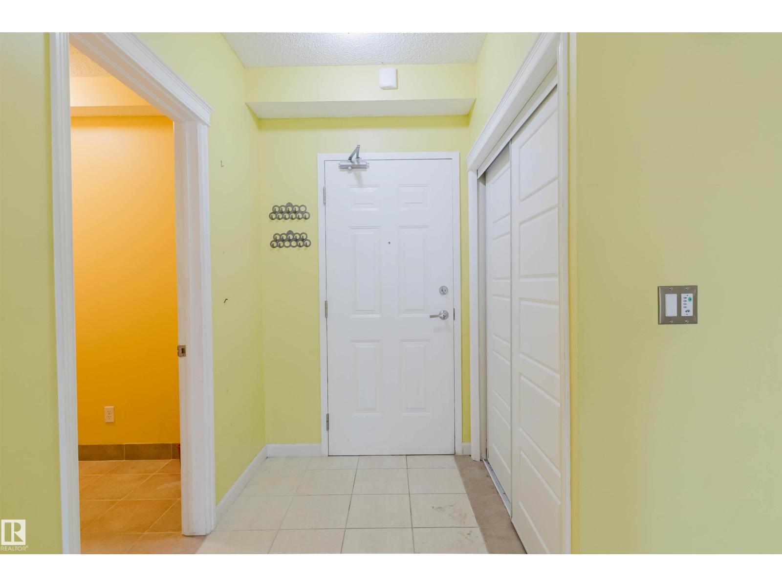 #406 9120 156 ST NW - 3
