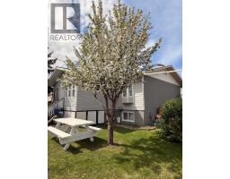 2305 17 Avenue, Didsbury, AB T0M0W0 Photo 16