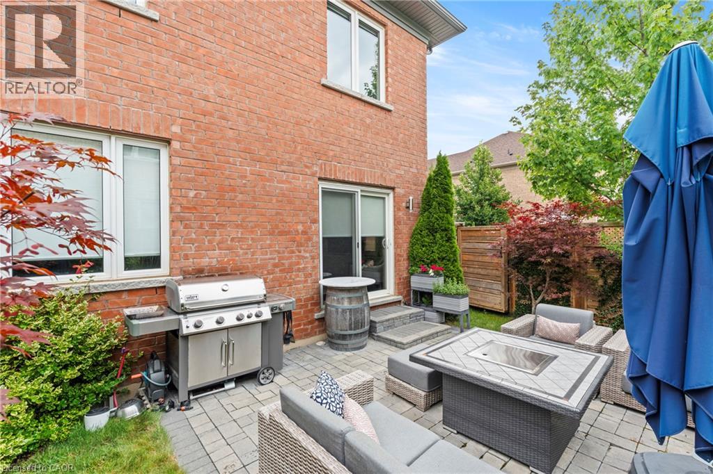 130 W JOHN Street W - Image 34
