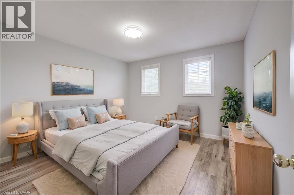 737 NORTH LEAKSDALE Circle - 17