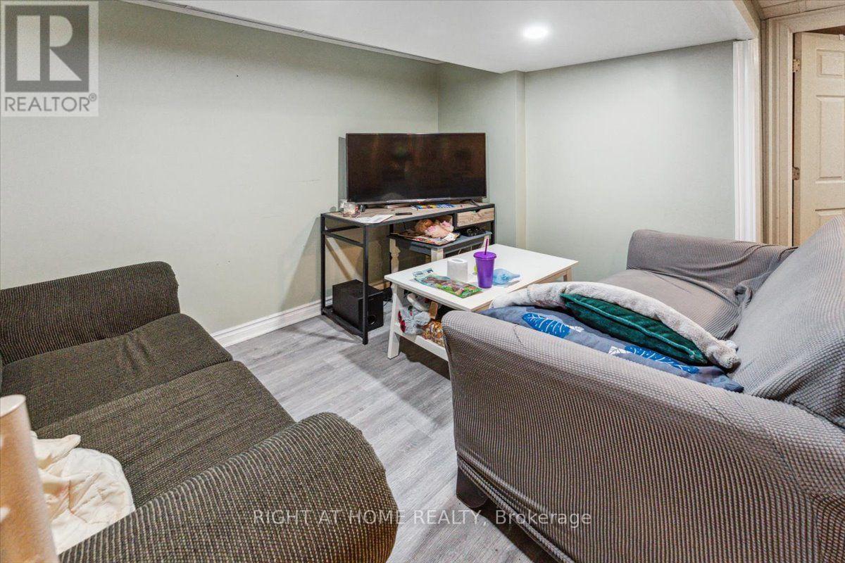 5863 CHURCH'S LANE - 27