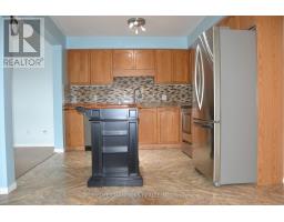 132 Henhoeffer Crescent, Kitchener, ON N2E4H3 Photo 13
