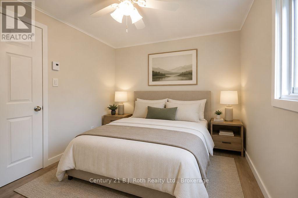 218 JAMES STREET E - 22
