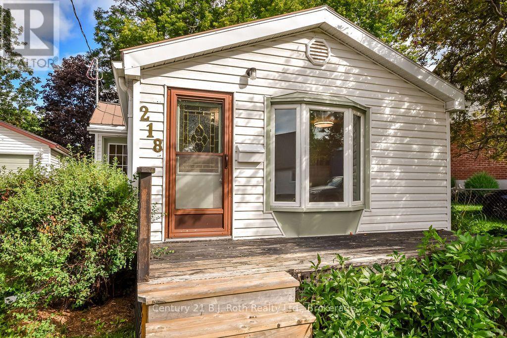 218 JAMES STREET E - Image 3