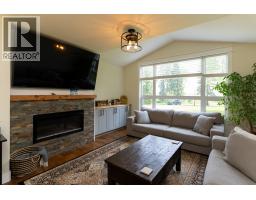 Kitchen of 9611 N KELLY ROAD · Prince George, BC