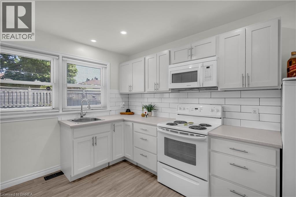 450 HIGHLAND Road E - 7