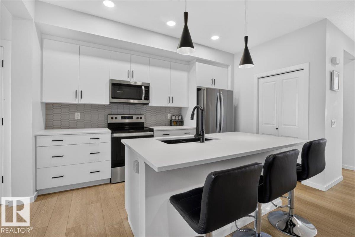 22830 82A AV NW - 10