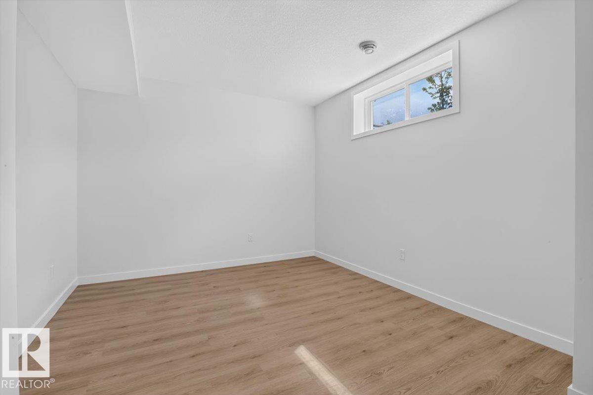 22830 82A AV NW - 47